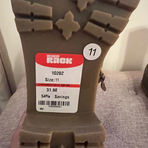 Laceup combat boots. Size 11 - Picture 2 of 2